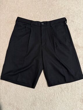 Men's Black Flat-Front Dress Golf Shorts